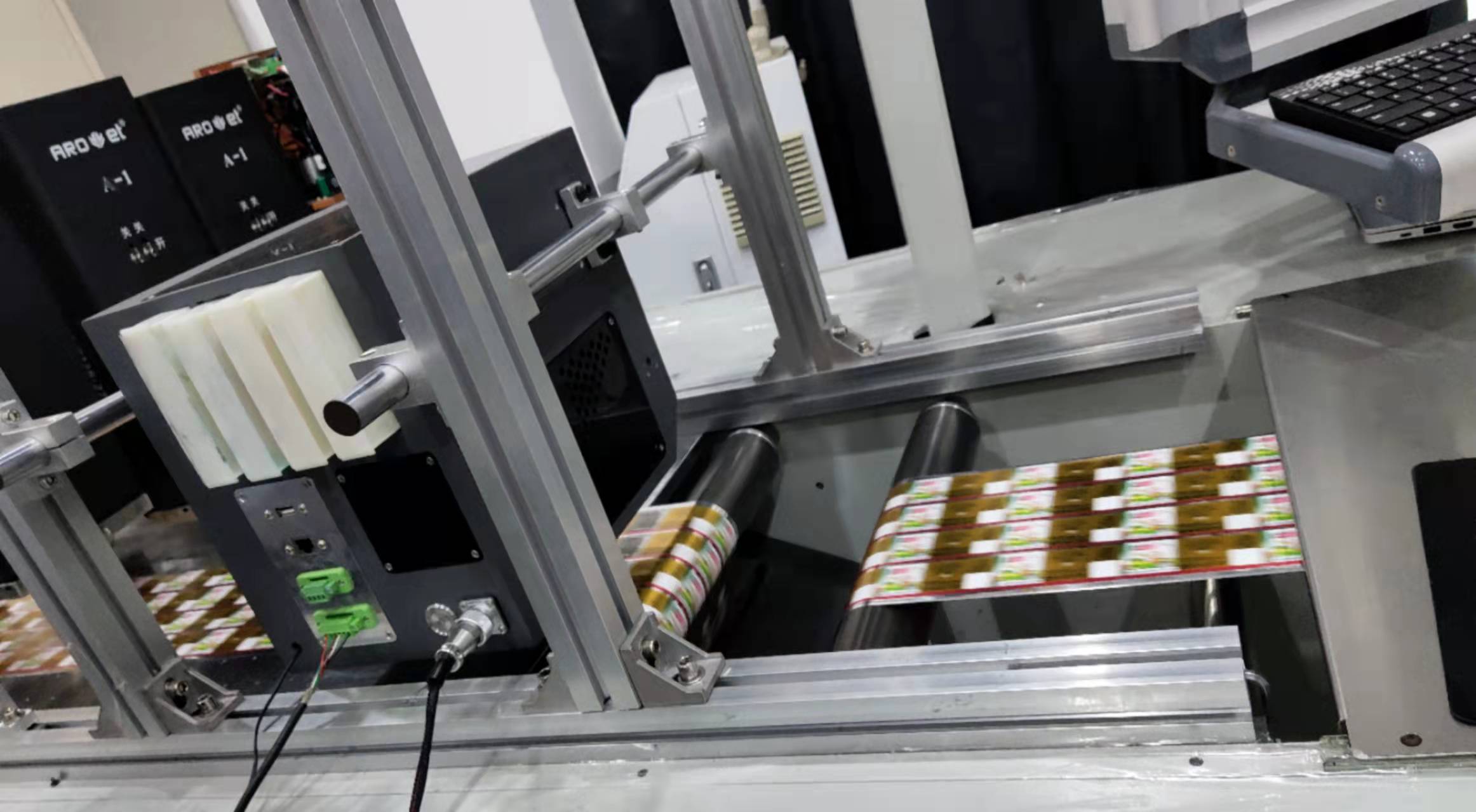 喷码知识：喷码机是干什么的？？？？？